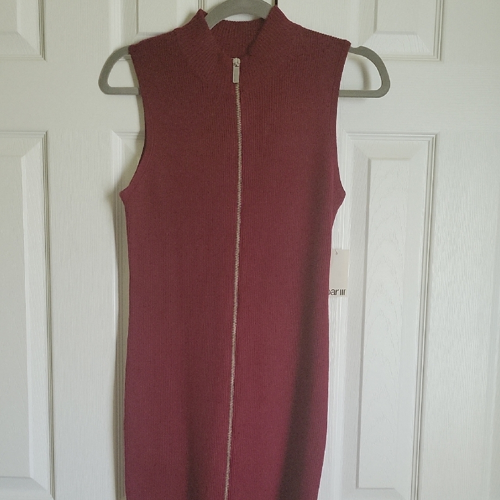 Red Sleeveless Sheath Dress with Mock Neck
